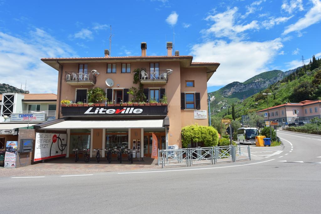 Casa Barcelli Sport & Family Apartments Torbole Sul Garda Exterior photo